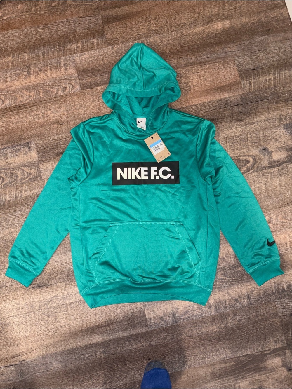 Nike F.C. Libero soccer Fleece Pullover